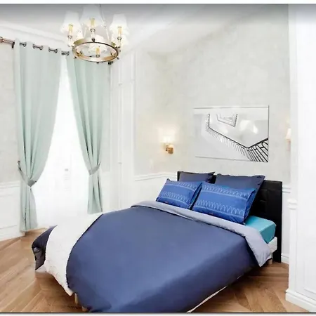 Modern Apartmentcheckprofile Rome